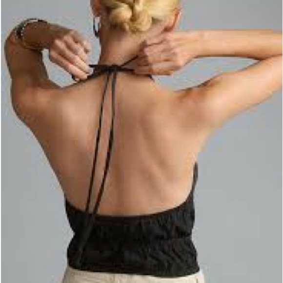 Bella Dahl Black Sleeveless Halter Cinched Waist Crop Top - Picture 2 of 7